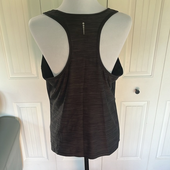 Grey athletic tank top - Picture 4 of 6